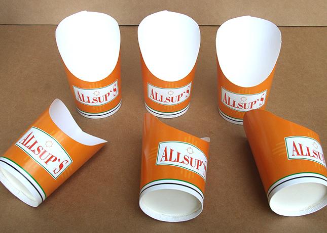 Устранимые бумажные чашки картофеля фри француза клеймя логотип с одиночным покрытым ПЭ